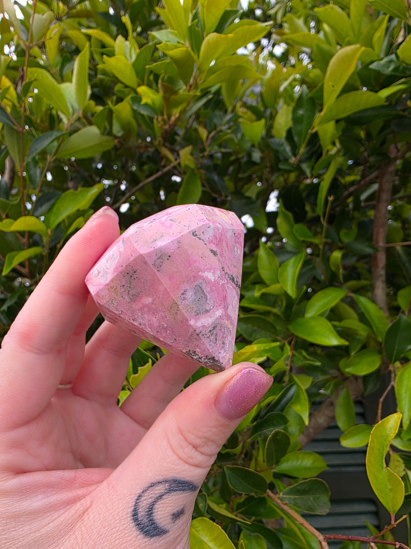 Peruvian Rhodochrosite Diamond Carving